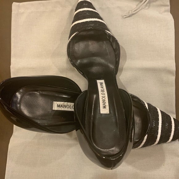 Manolo Blahnik Tayler 105 pump black & white pump - Picture 2 of 4